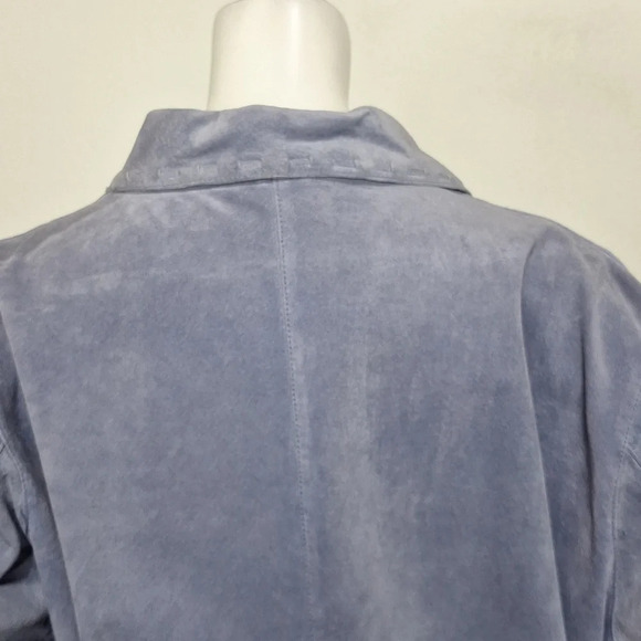 Women's Blue Leather Jacket - Picture 8 of 10